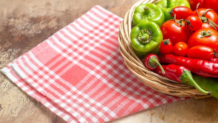 4 Cara Mudah Bersihkan Kain Lap di Dapur yang Penuh Kotoran dan Lengket