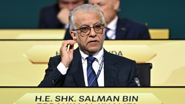 Presiden AFC Salman bin Ibrahim Al Khalifa dikait-kaitkan dengan kepimpinan wasit kontroversial di Bahrain vs Indonesia, Kamis (10/10).