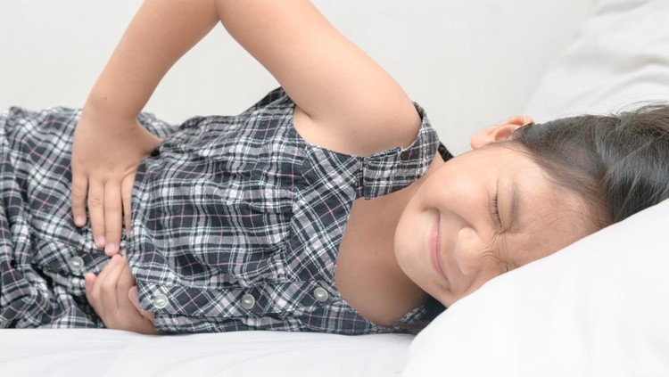 Ilustrasi Anak Alami Food Borne