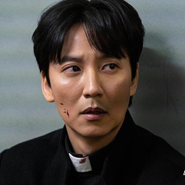Setelah 5 Tahun, Drakor Rating Tinggi The Fiery Priest akan Kembali dengan Season 2!