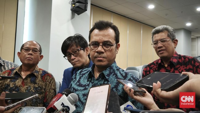 Wamenkominfo Nezar Patria menyebut pemerintah memiliki Digital Talent Center (DTC) untuk pengembangan skill digital masyarakat di berbagai provinsi.