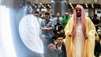  Imam Besar Masjid Nabawi Pimpin Salat Jumat di Isitqlal Jakarta