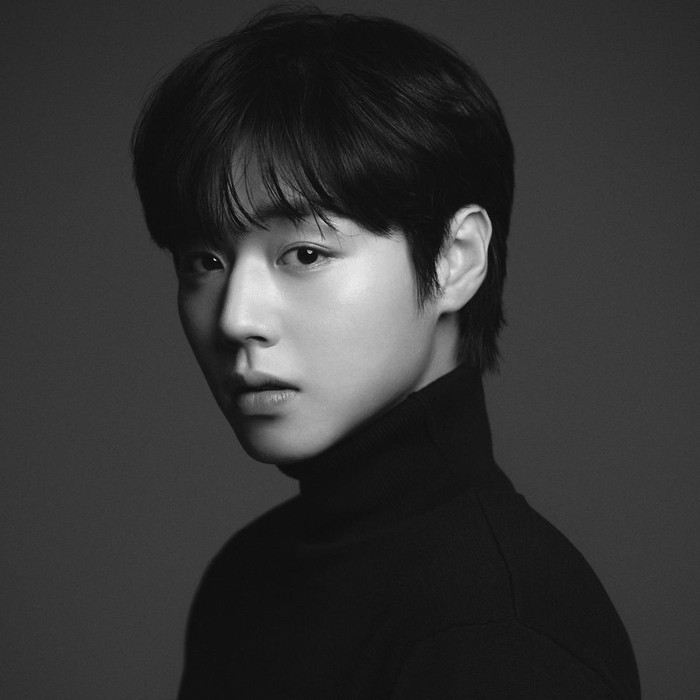 Park Ji Hoon/ Foto: instagram.com/yy_ent