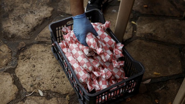 FOTO: Shawarma, Pengusir Rasa Lapar Pengungsi di Lebanon