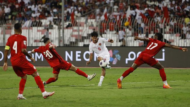 Timnas Indonesia akan menjamu Bahrain di laga Kualifikasi Piala Dunia 2026. Berikut link live streaming Indonesia vs Bahrain yang bertanding malam ini.