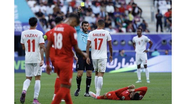 Media China menyebut wasit Omar Mohammed Ali bisa memberi dampak psikologis saat mereka menjamu Timnas Indonesia di Qingdao pada Kualifikasi Piala Dunia 2026.