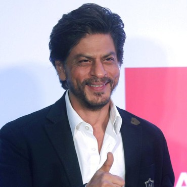 Ini Ritual Khusus Shah Rukh Khan pada Istri Sebelum Beradegan Mesra di Film