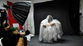 FOTO: Kala Model-model Kuba Melawan Standar Kecantikan