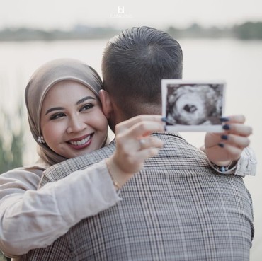 Umumkan Kehamilan Ketiga, Kesha Ratuliu: di Luar Ekspektasi