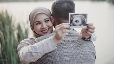 Umumkan Kehamilan Ketiga, Kesha Ratuliu: di Luar Ekspektasi