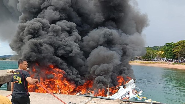 Kemenhub menerjunkan KNKT untuk mencari penyebab insiden ledakan speedboat yang membuat Benny Laos meninggal.