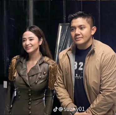 Dijodohkan Fans, Ini 6 Potret Dewi Perssik dan Mayor Teddy di HUT TNI