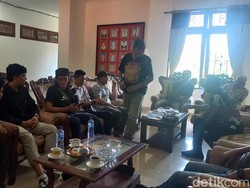 Tuntut Pesangon, Eks Karyawan PLTU Celukan Bawang Ngadu ke Dewan