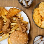 5 Makanan Pemicu Kanker Payudara yang Perlu Diketahui, Batasi Konsumsinya dari Sekarang!