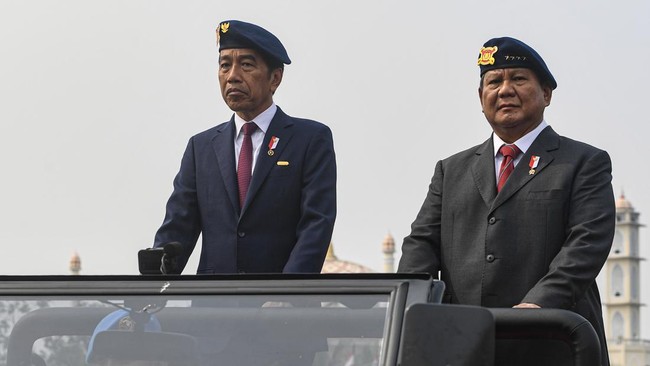 Presiden Jokowi meyakini Prabowo Subianto sudah mempertimbangkan banyak hal sebelum memanggil menteri-menteri kabinetnya itu.