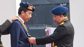 Jokowi Bentuk Korps Pemberantasan Korupsi Polri