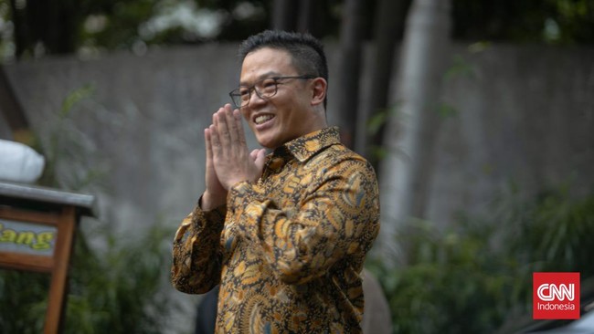Presiden RI Ke-8 Prabowo Subianto menunjuk Wakil Ketua Umum Gerindra Sugiono sebagai Menteri Luar Negeri kabinetnya, Minggu (20/10) malam.