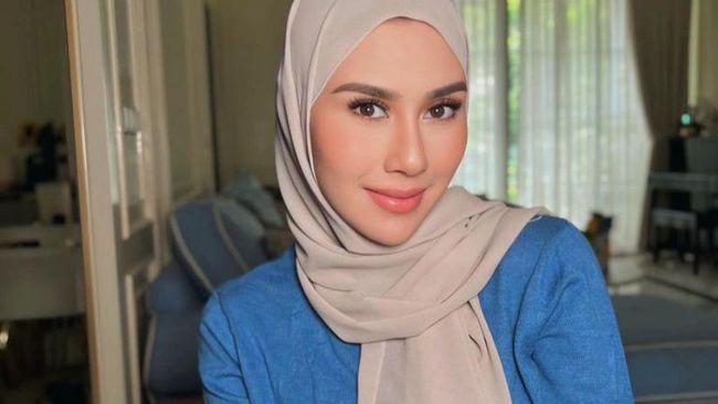 Reaksi Syahnaz Sadiqah Saat Dengarkan Curhatan Jemaah Soal Perselingkuhan Disorot