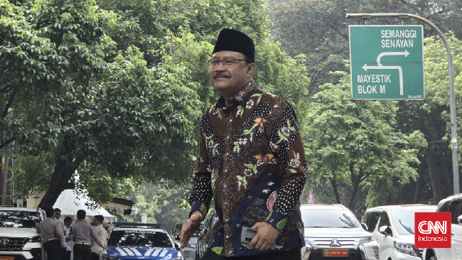 Gus Ipul Bertemu Prabowo, Mengaku Bahas Program Kemensos