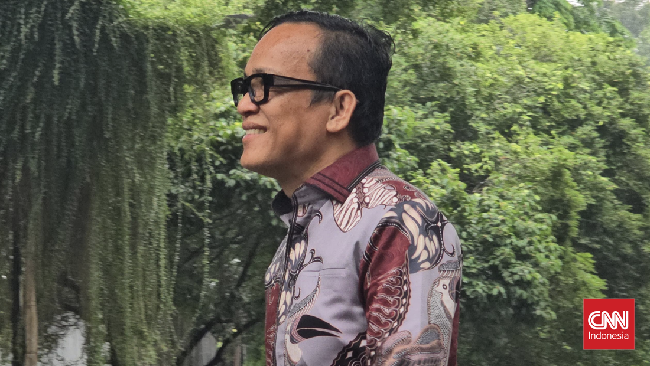 Wamenaker akan memanggil perusahaan ojol terkait laporan pengemudi yang hanya menerima Bonus Hari Raya (BHR) Rp50 ribu.