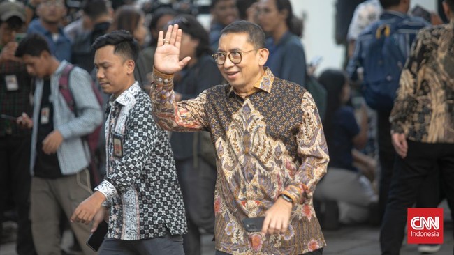Fadli Zon dilantik menjadi Menteri Kebudayaan di Kabinet Merah Putih oleh Presiden Prabowo Subianto di Istana Merdeka, Senin (21/10).