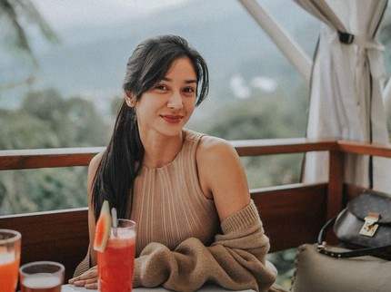 Fanny Ghassani & Suami Akui Tak Paksakan Diri untuk Hamil Meski Telah 7 Th Menikah, Alasannya..