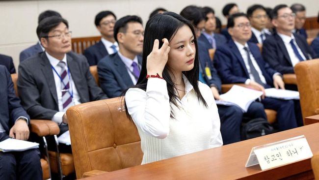 Berikut dugaan masalah HYBE yang terungkap saat Hanni NewJeans bersaksi di Majelis Nasional pada Selasa (15/10).