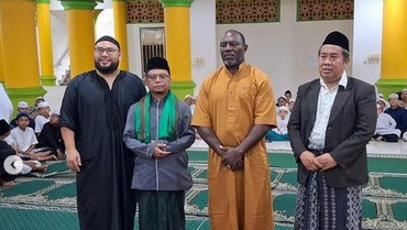 Jacksen F Tiago Putuskan Jadi Mualaf, Keluarga Beri Dukungan