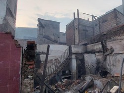 Pilu Kakak-Adik Tewas Berpelukan Dekat Bak Mandi Saat Rumah Dilalap Api