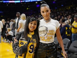 North West Ungkap Kim Kardashian 2 Tahun Tak Pernah Masak untuk Anak