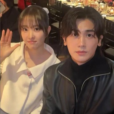 Potret Manis Park Bo Young dan Park Hyung Sik usai Diduga Pacaran