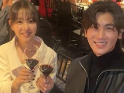 Park Bo Young dan Park Hyung Sik Diduga Pacaran