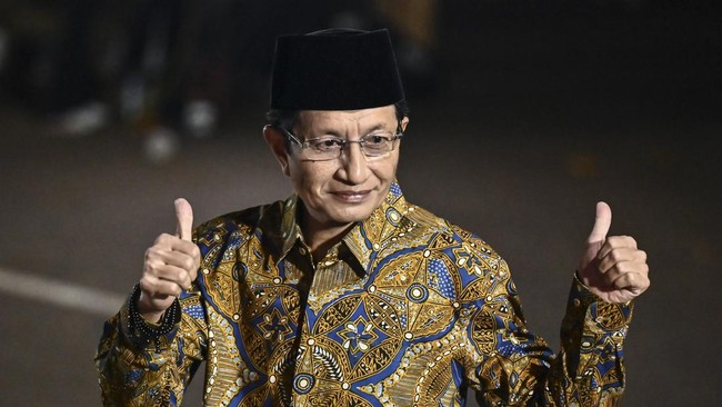 KPK meminta Menag Nasaruddin Umar melengkapi blangko pelaporan gratifikasi agar bisa ditindaklanjuti.