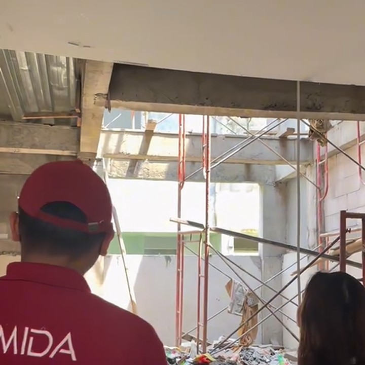 <p>Melalui kolom <em>caption,</em> bintang film <em>KKN di Desa Penari</em> ini sebut hunian tersebut dirancang sesuai impiannya sekaligus fungsional untuk keluarga. "Dalam proses merancang rumah impianku, setiap sudutnya dirancang agar tidak hanya terlihat indah, tetapi juga fungsional dan aman untuk keluarga," katanya. (Foto: Instagram @tissabiani)<br /><br /><br /></p>