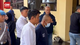 VIDEO: Miris, Guru SMP Cabuli Murid di Selasar Masjid