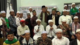 99 Pimpinan Ponpes Tabagsel Bersatu untuk Menangkan Bobby