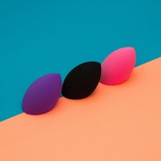 Tips Cerdas Mencuci Beauty Blender Agar Tetap Awet dan Bersih