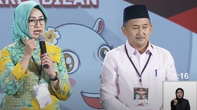 Airin-Ade Gagas Kartini Banten, Beasiswa untuk Perempuan