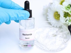Apa itu Niacinamide yang Sering Jadi Kandungan Skincare?