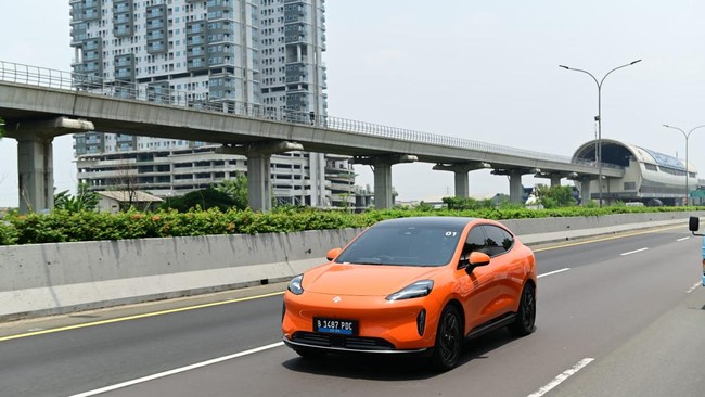 Aion Indonesia bakal menghadirkan mobil baru berkapasitas tujuh penumpang EV dengan panjang hingga 5 meter di IIMS 2025.