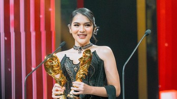 Davina Karamoy mendapatkan tawaran film