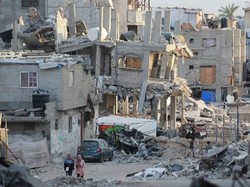 Israel Serang Daerah Pemukiman di Gaza Utara, 73 Orang Tewas