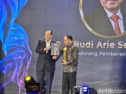 Raih detikcom Awards, Budi Arie Ungkap Transaksi Judol Turun hingga 43%