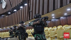 FOTO: Persiapan Jelang Pelantikan Presiden di Gedung MPR/DPR Jakarta