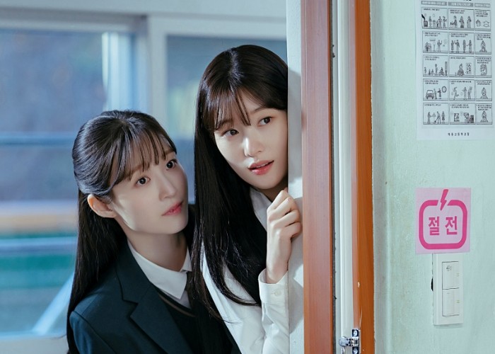 Seo Ji Hye dan Jung Chae Yeon dalam Family by Choice / Foto: Soompi