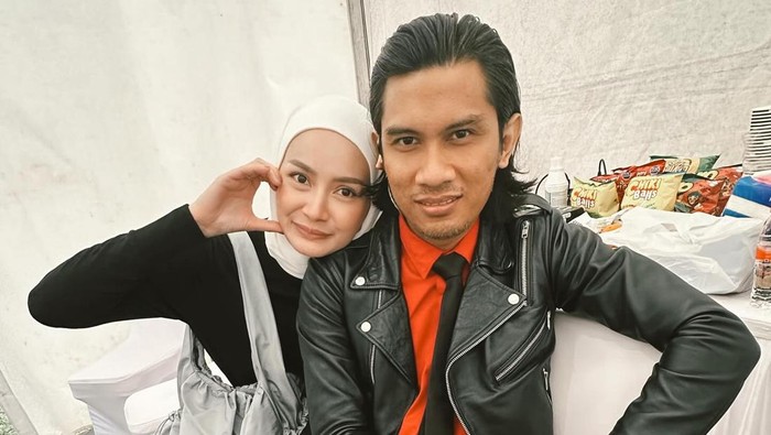 Tria The Changcuters dan istri