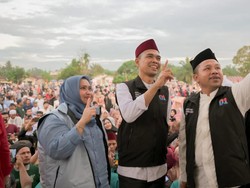 Tabligh Akbar di Bengkalis Dumai, UAS Ajak Dukung Abdul Wahid-SF Hariyanto
