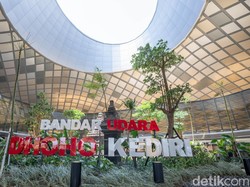 Bandara Gudang Garam Diresmikan, Ini Harapan Menko Maritim