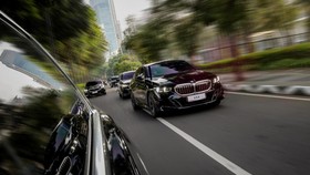 Polisi Ragu Sopir BMW Terbang Salah Jalan karena Google Maps