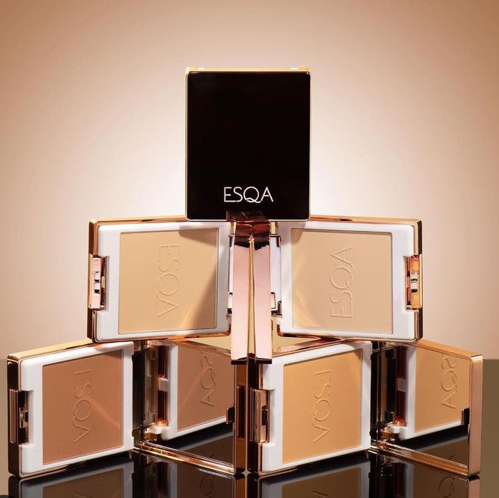 ESQA Flawless Powder Foundation/Foto: Instagram.com/esqacosmetics